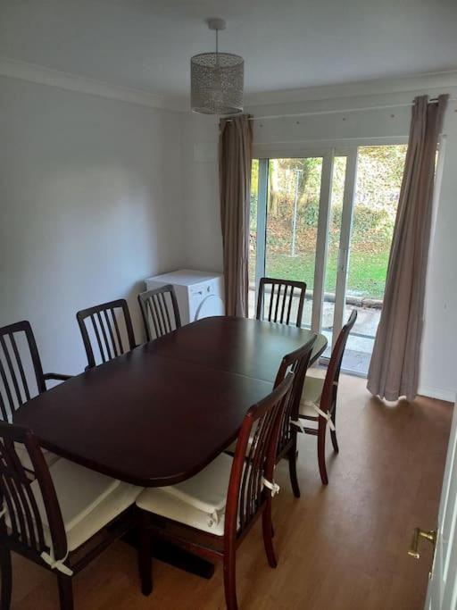 Large 4Bed Available Long-Term In Letterkenny Vila Exterior foto
