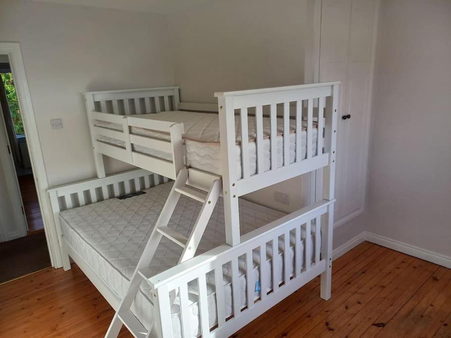 Large 4Bed Available Long-Term In Letterkenny Vila Exterior foto